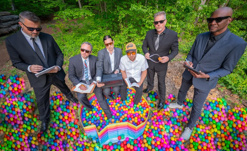 Yo Mama's Big Fat Booty Band